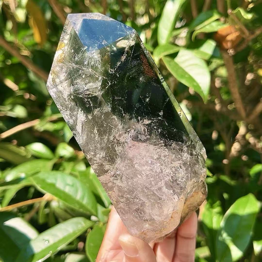 5A980G   Gorgeous Natural Polished Green Phantom Quartz Crystal Point