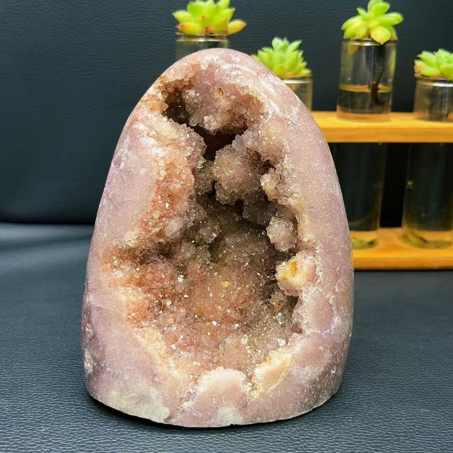 5A 1180G   Sakura Agate Gummy Geode