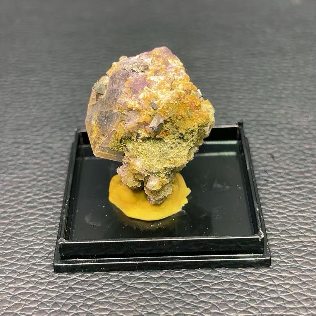 5A30G  Deep Purple Fluorite Intergrowth