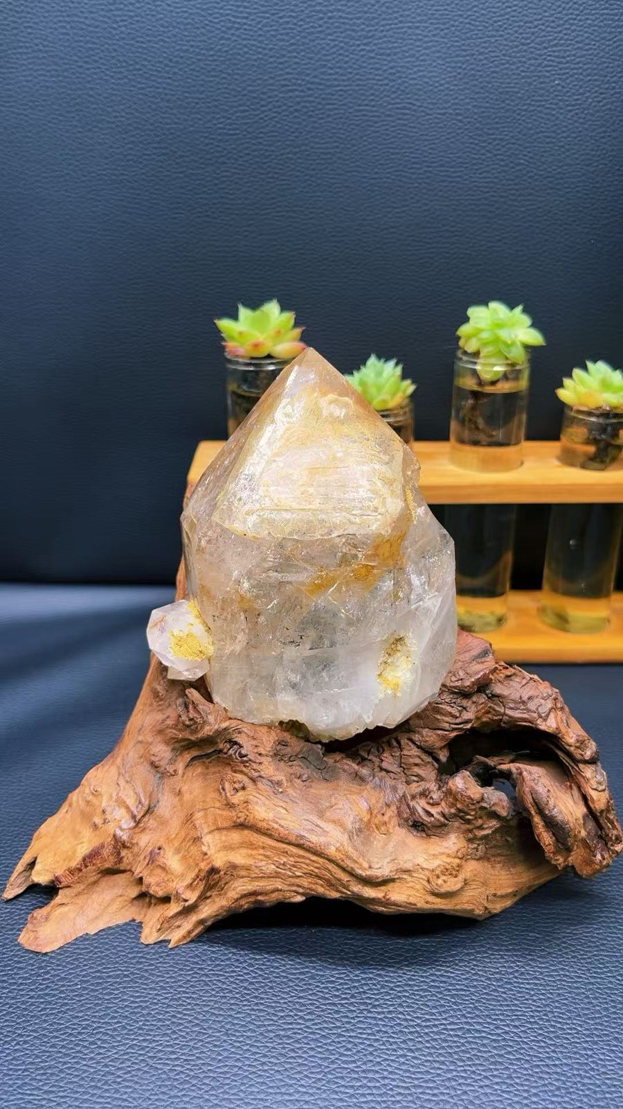 5A 1140G    Sparkling Clear Quartz Cluster