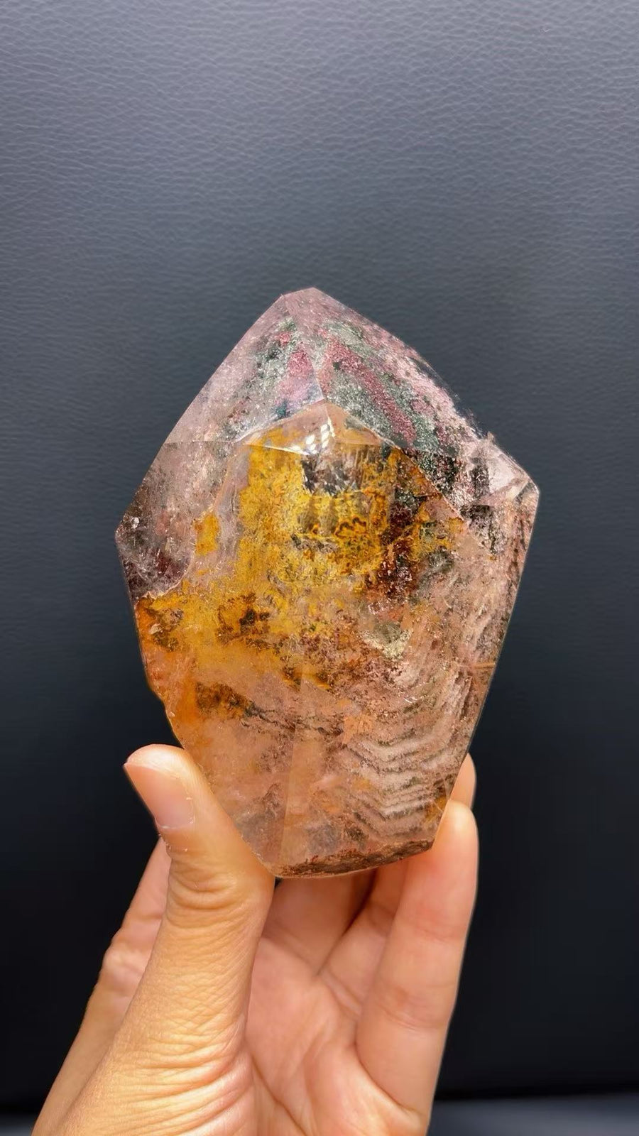 5A  420G  Red ahd  Garden phantom Quartz Lrregular Golden healer