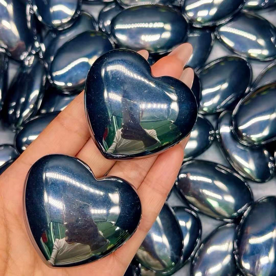 5A 45G   Terahertz Stone Heart Palm stone