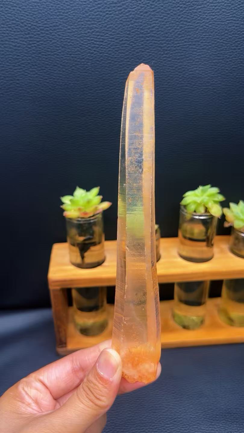 5A 300G  Fire  Quartz   Crystal