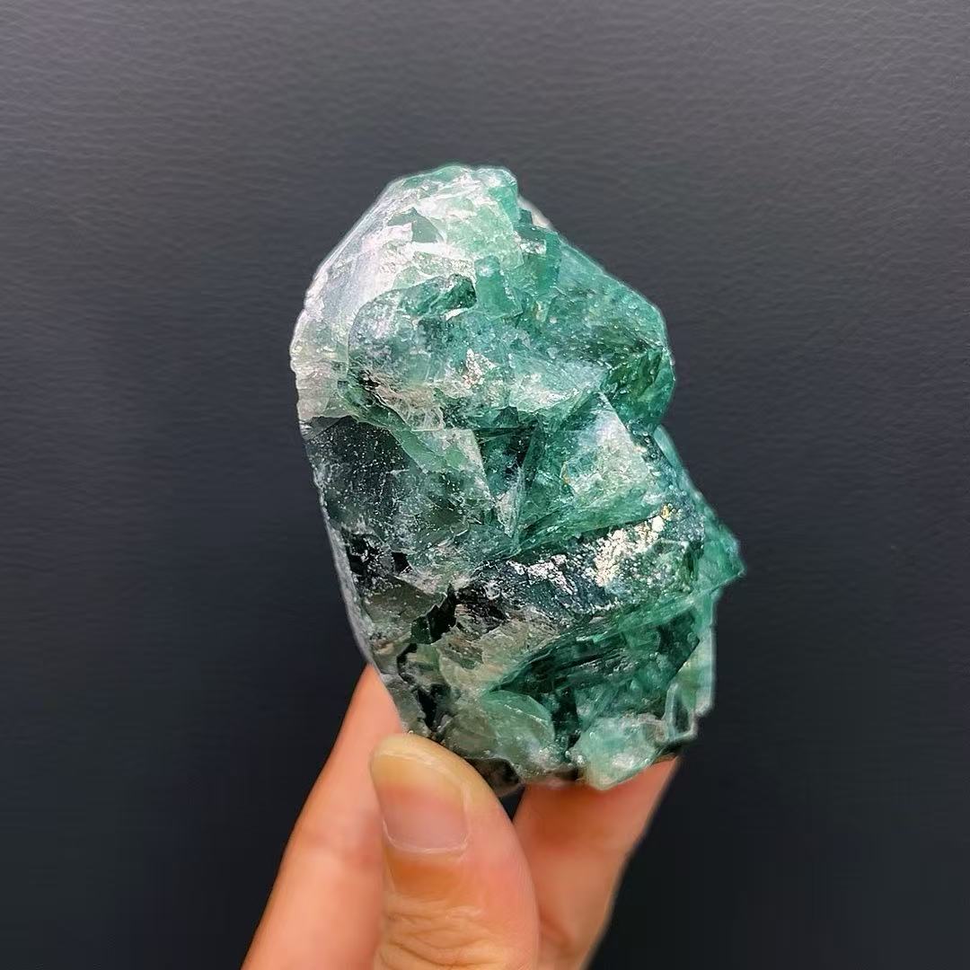5A290G   Gem-grade Green Fluorite Specimen