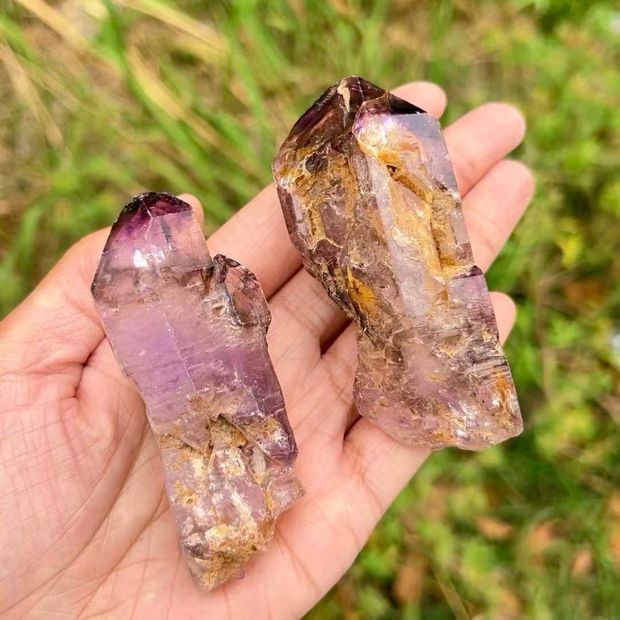 5A  70G   Himalayan Amethyst Skelenton Crystal
