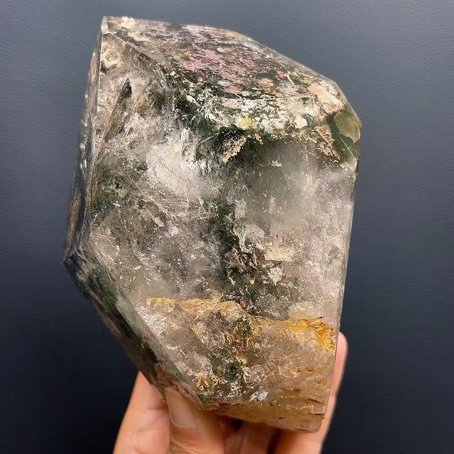 5A1760G   atural Rough Freeform Green Phantom Quartz Decor