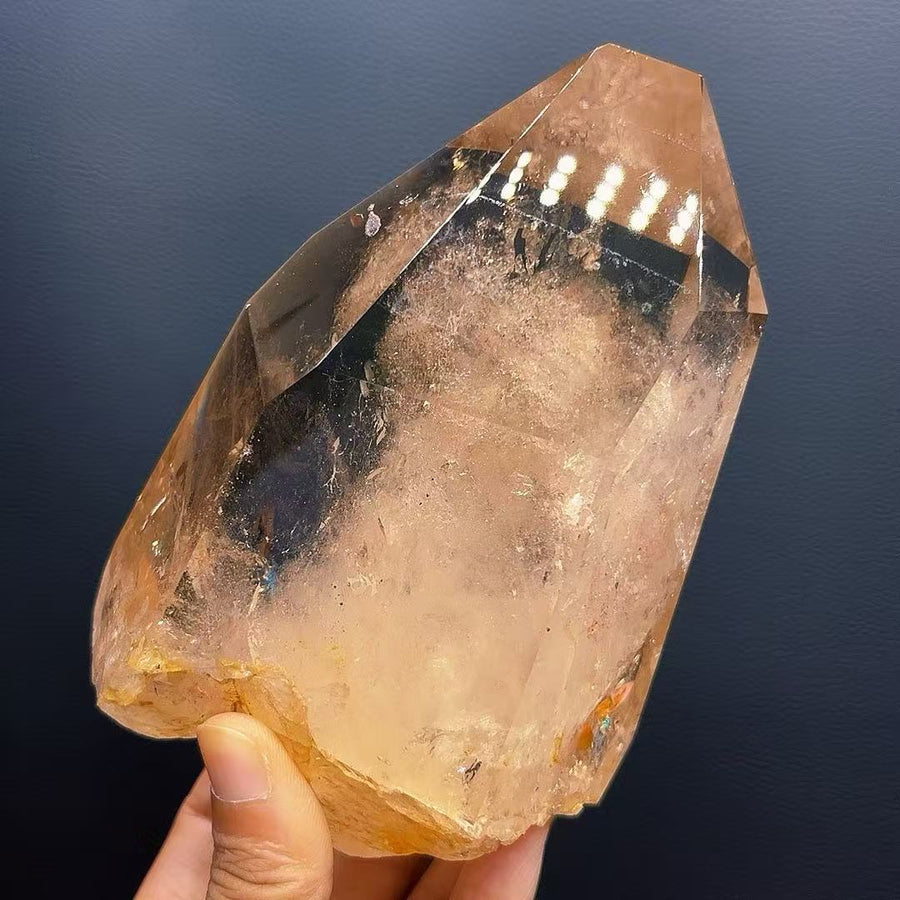 5A1180G   Golden Citrine Decor with Natural Central Flocculent Inclusion