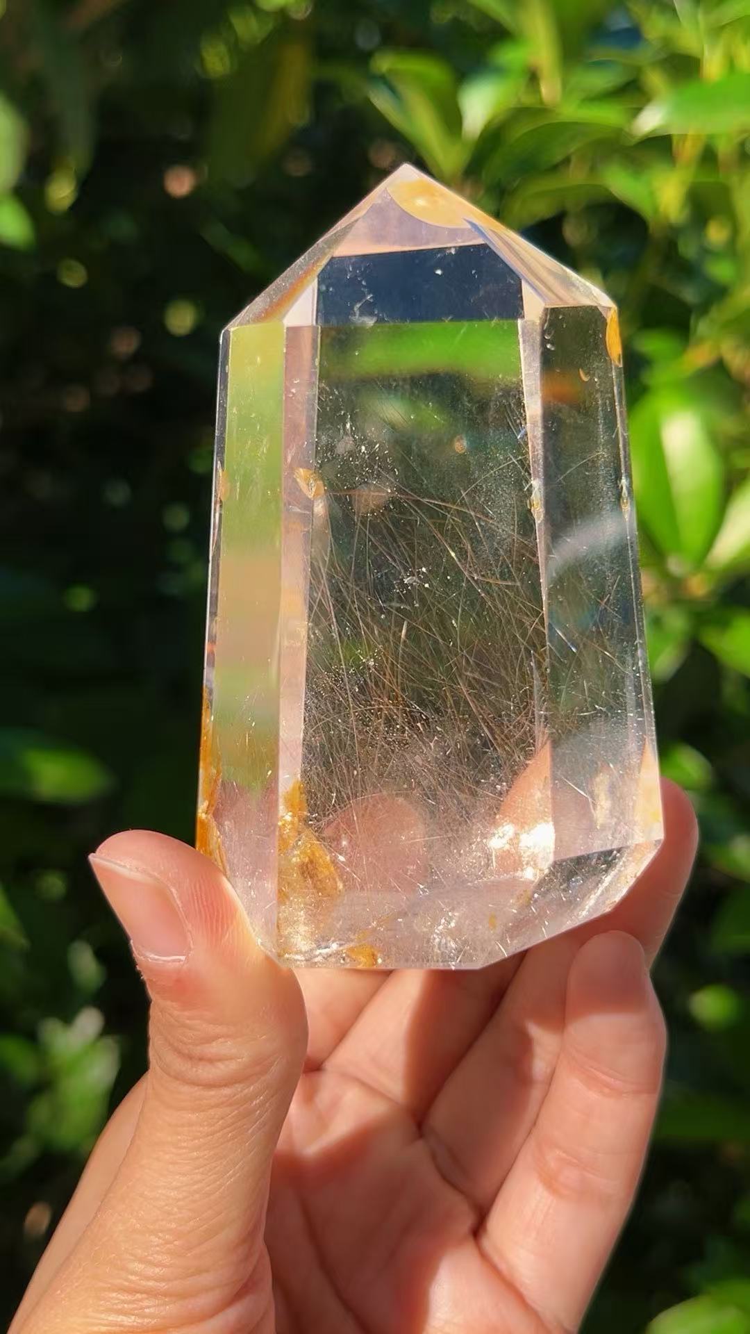 5A 230G   Natural  Crystal  Rutilated Quartz Golden healer
