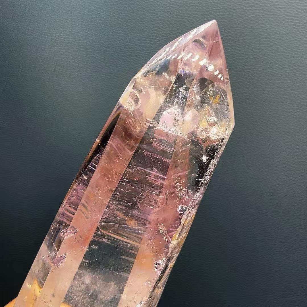 5A1210G   Lavender Amethyst Landscape Water Drop Quartz Crystal Point