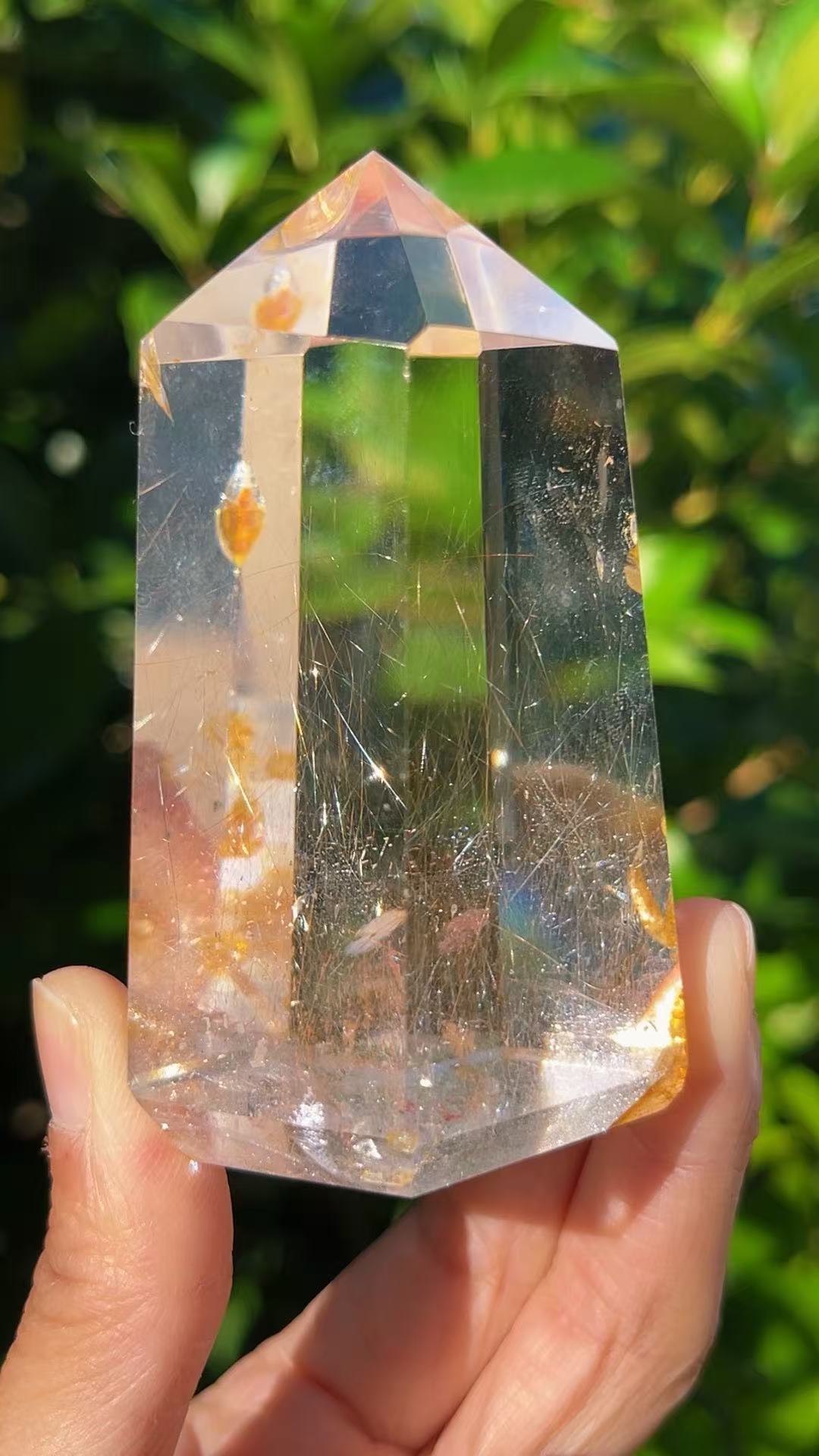 5A 230G   Natural  Crystal  Rutilated Quartz Golden healer