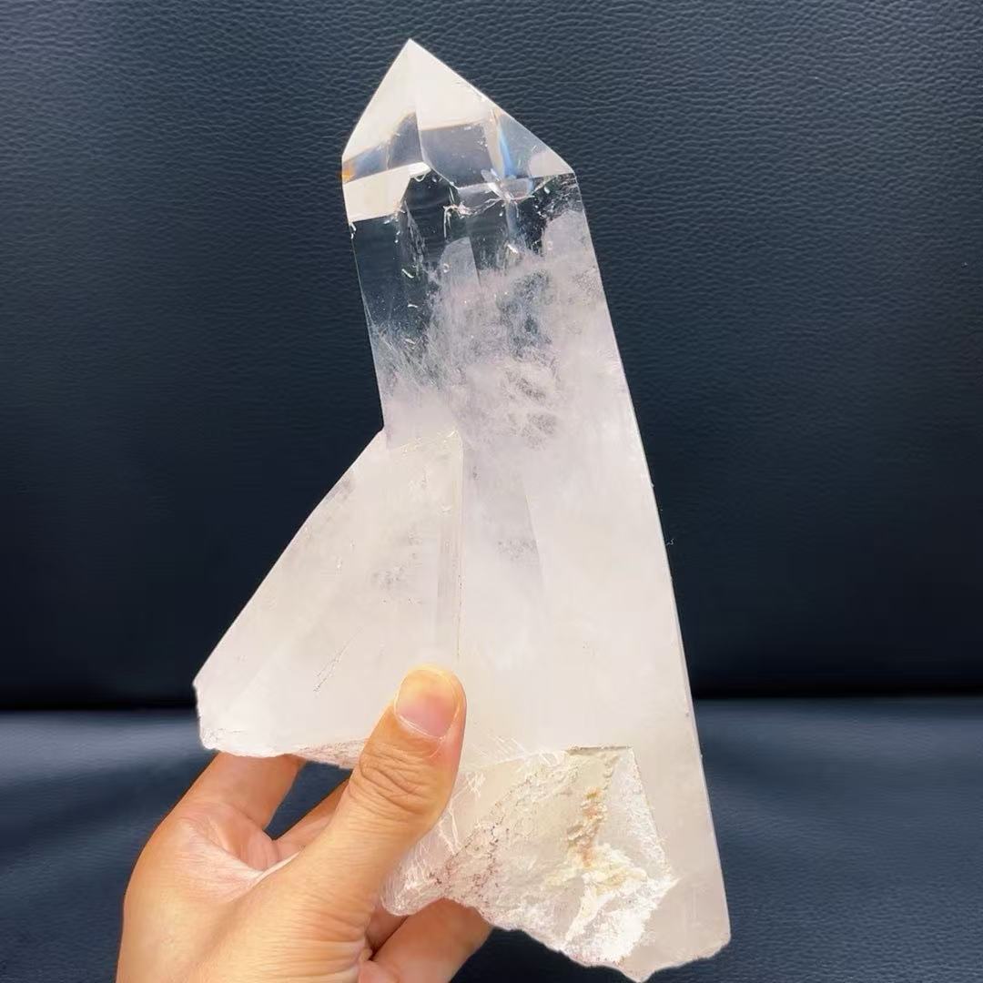 5A 2270G  Sparkling Clear Quartz Large Pillar Ornament