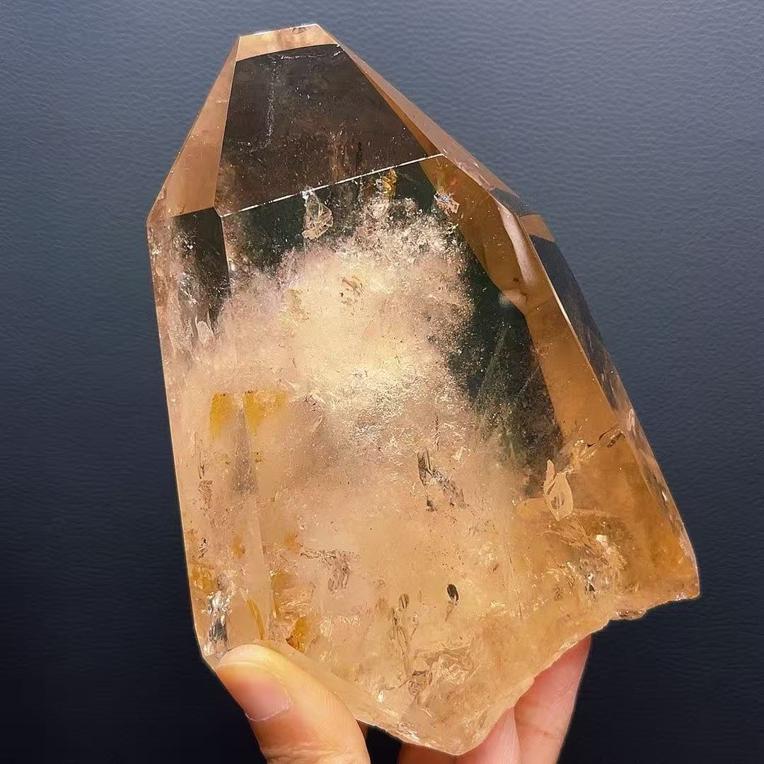 5A1180G   Golden Citrine Decor with Natural Central Flocculent Inclusion