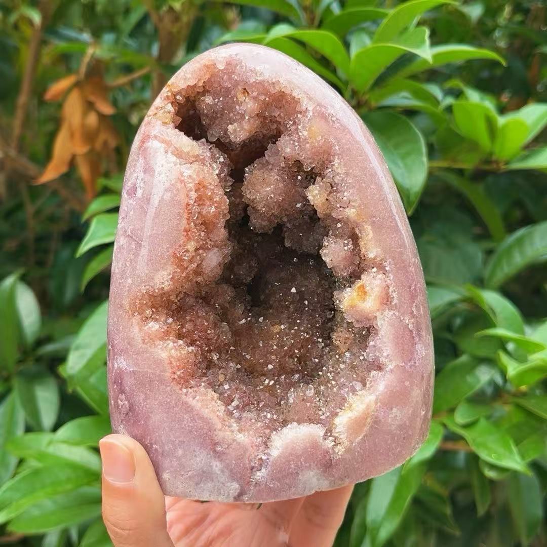 5A 1180G   Sakura Agate Gummy Geode