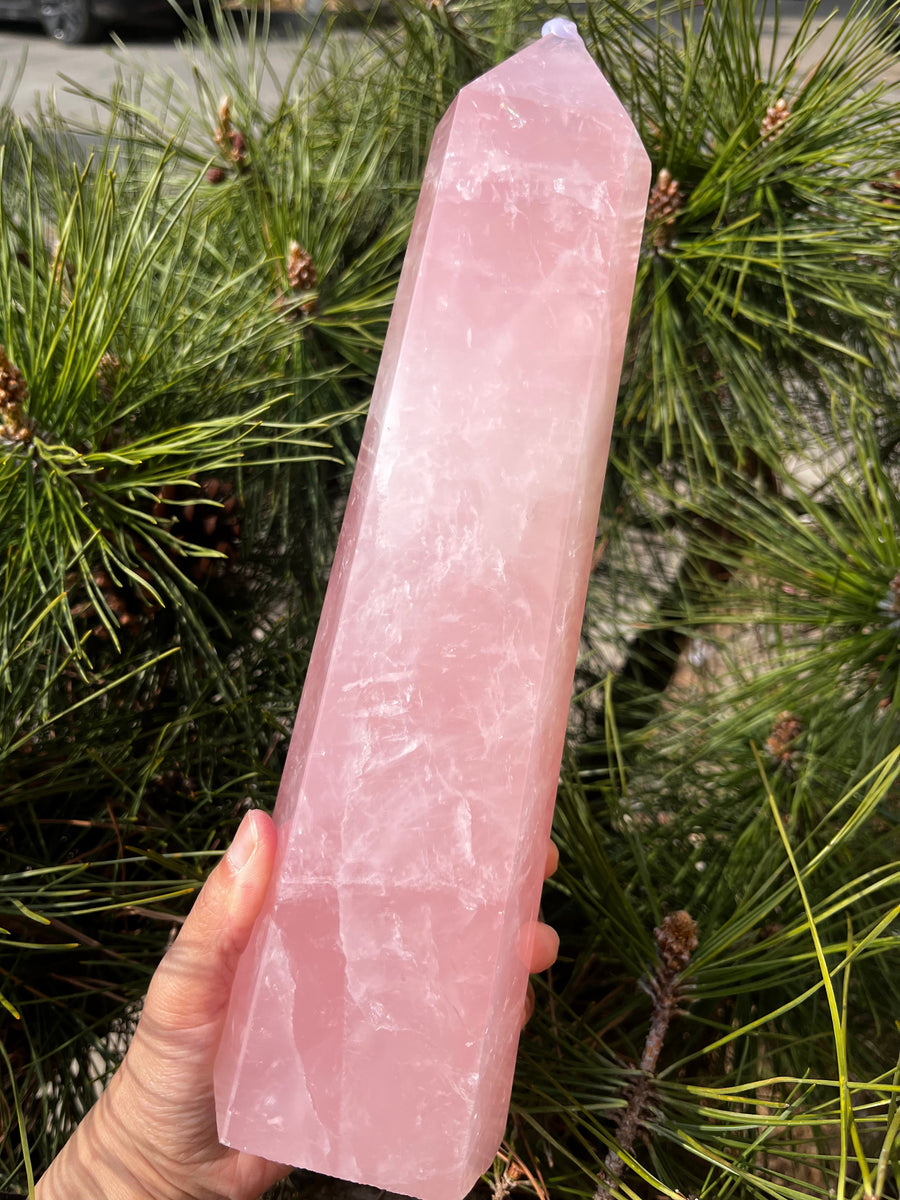 5A 2690G   Natural Rose Quartz Column