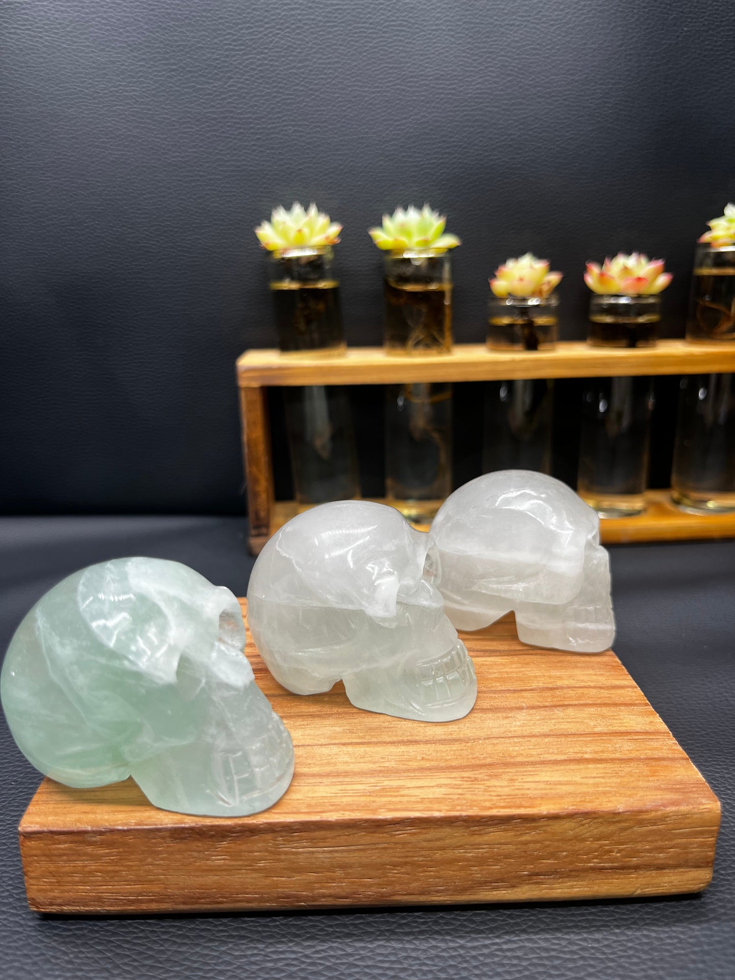 5A720G    Crystal Skull
