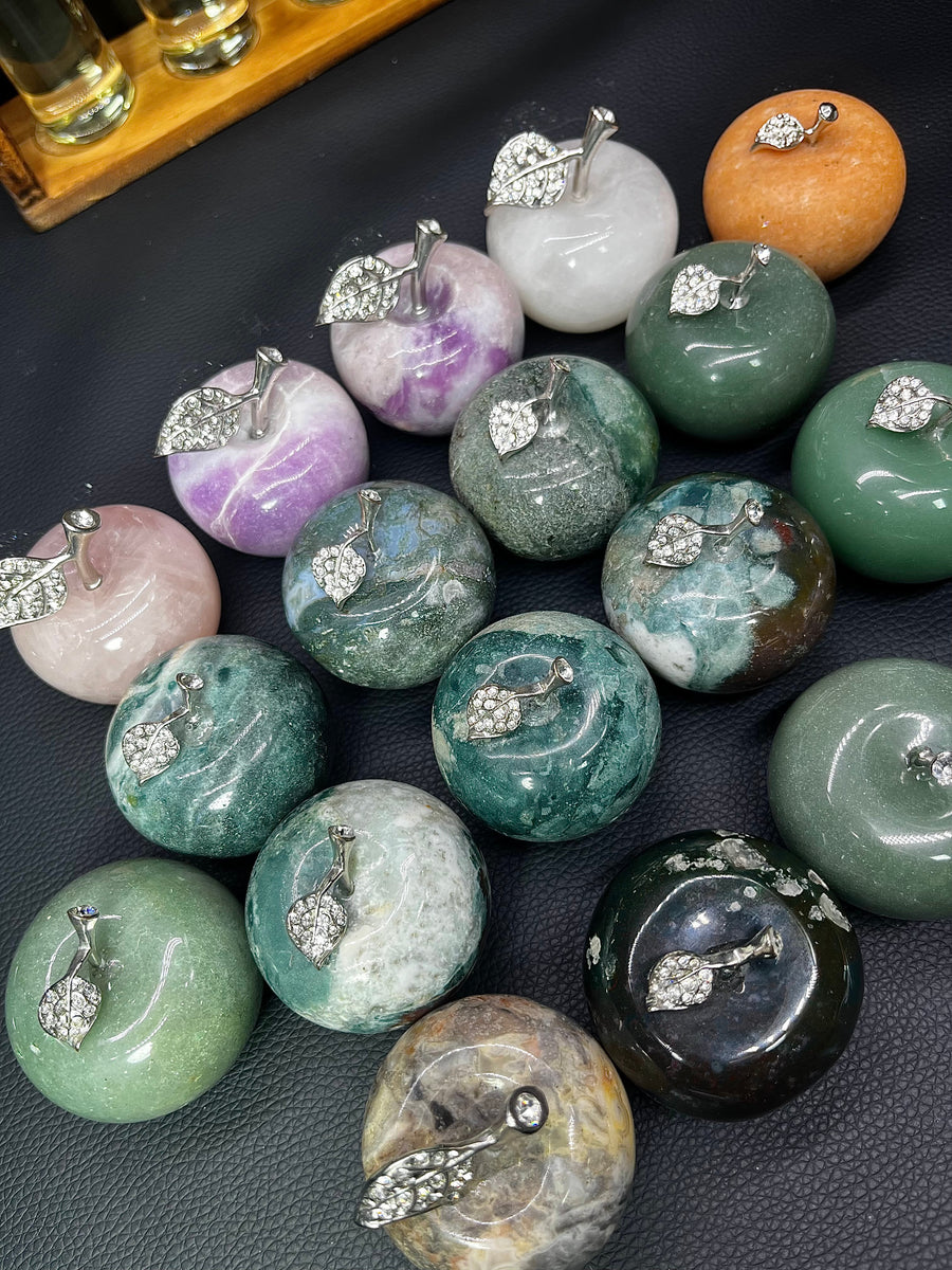 5A720G  Natural various random Crystal Apple carving