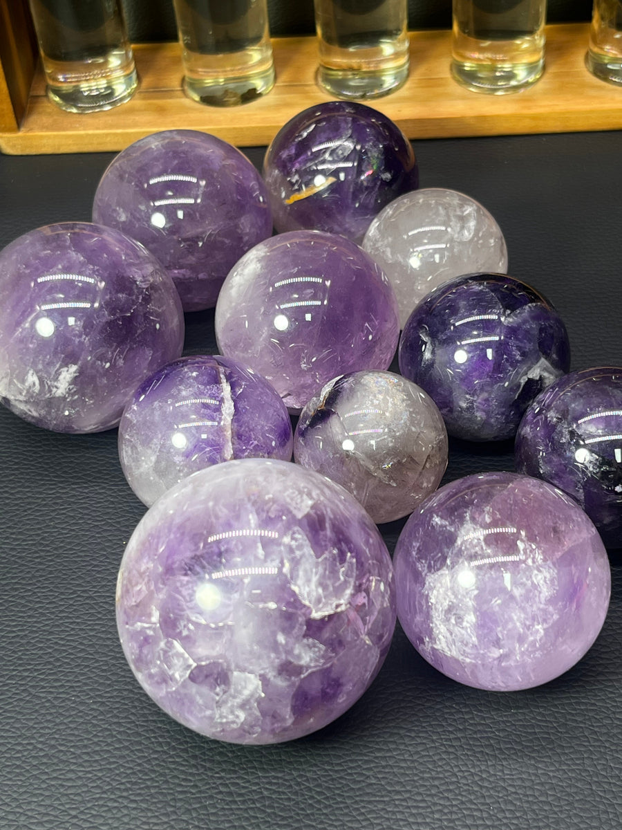 5A200G   Stunning Sparkling High-Gloss Natural Amethyst Sphere Specimen