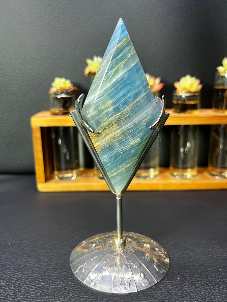 5A65G Natural Blue Onyx Diamond Crystal rhombus shape decoration carving