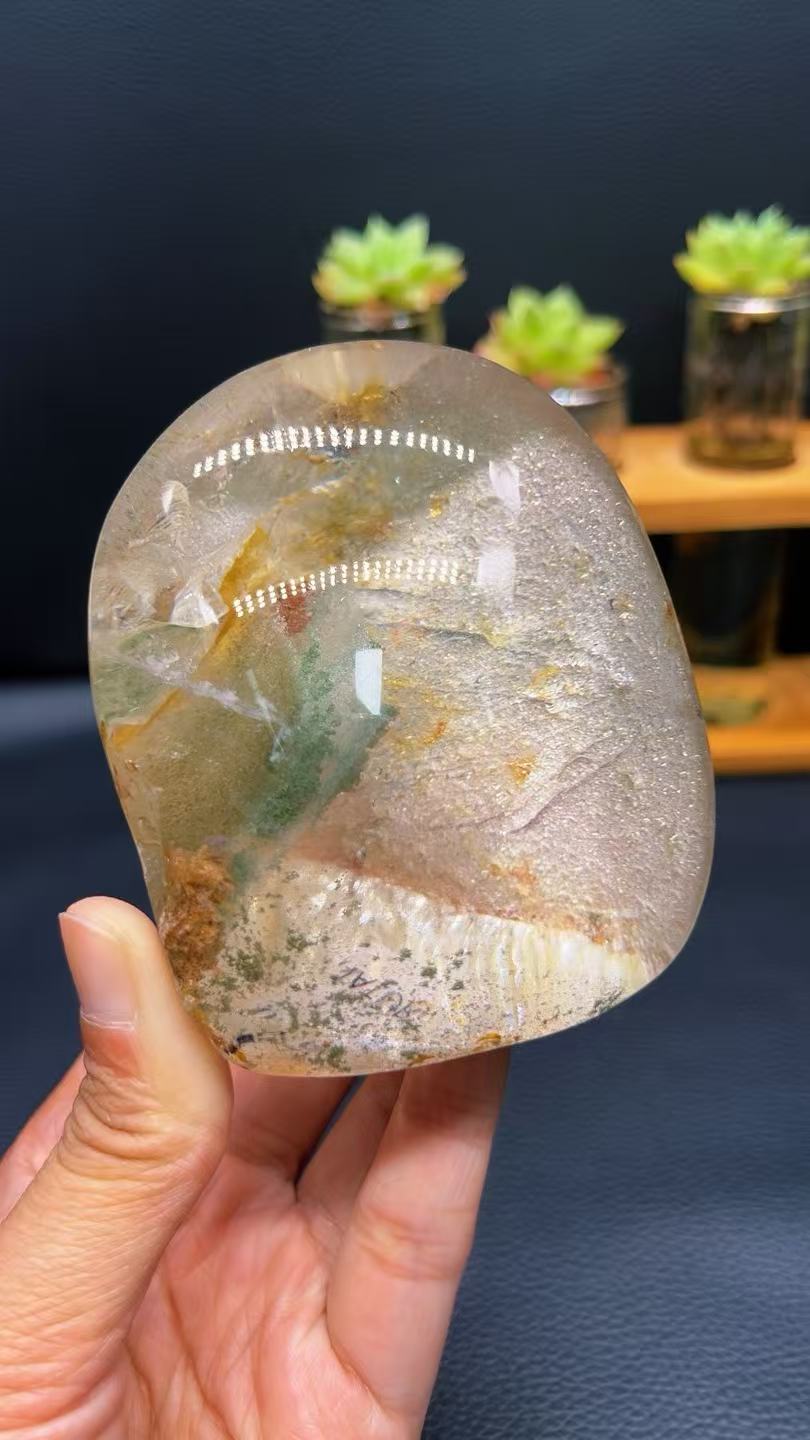5A 490 G   Green phantom Natural  ornament