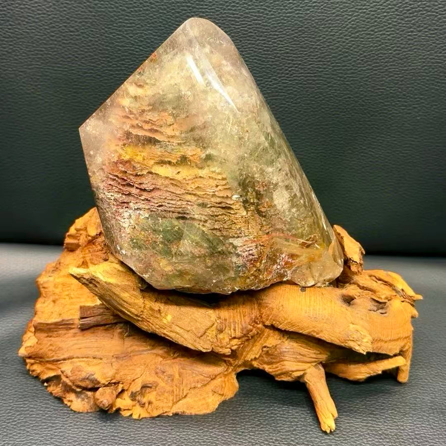 5A1500G  Irregular Multicolor Phantom Quartz Ornament
