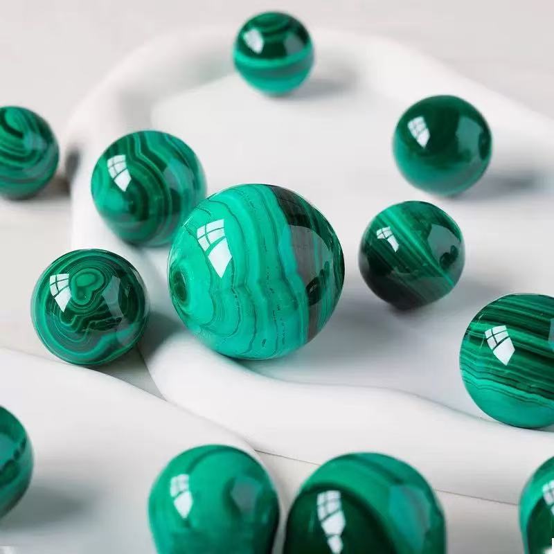 5A 190G    Natural  Malachite Sphere