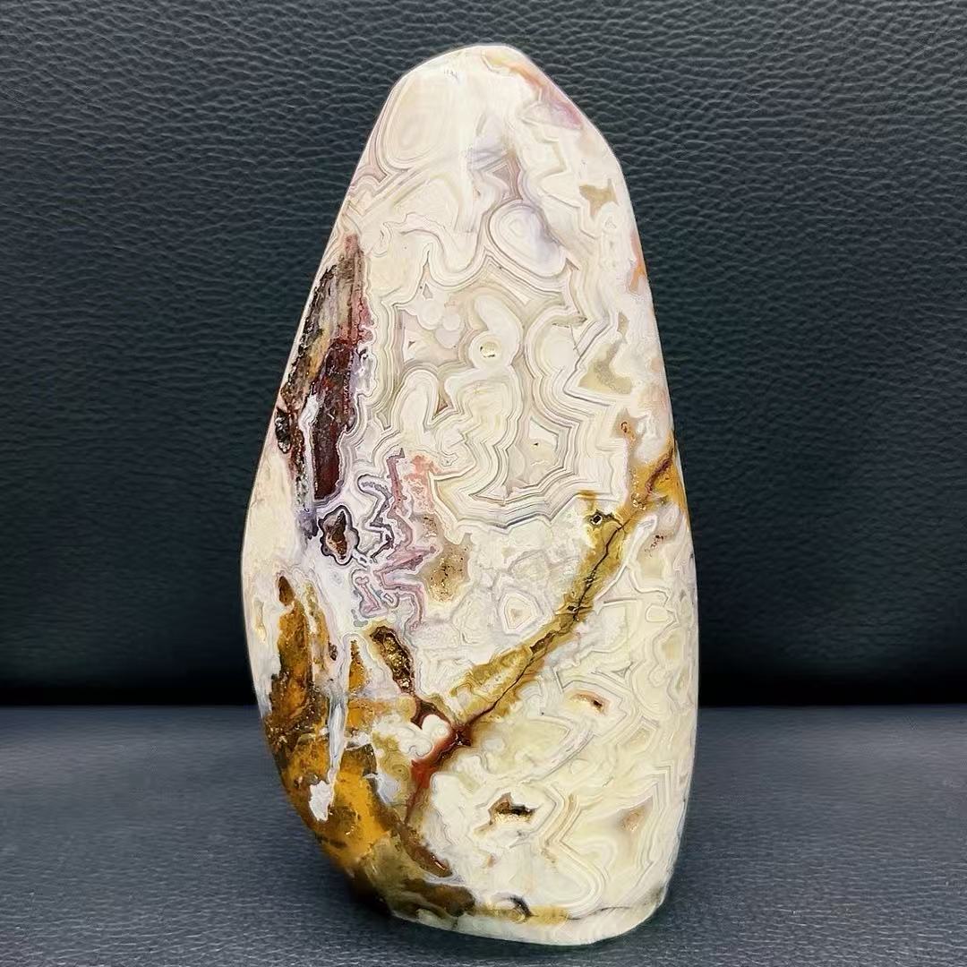 5A500G      Premium Natural Silk Agate Ornament