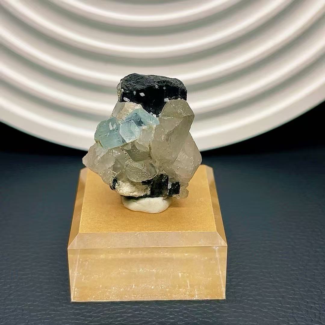 5A30G  High-grade black tourmaline & white quartz intergrowth