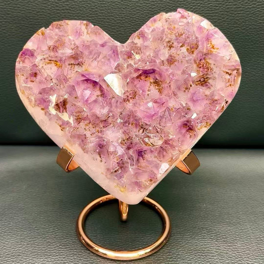 5A800G   Natural Titanium Amethyst Large Point Heart