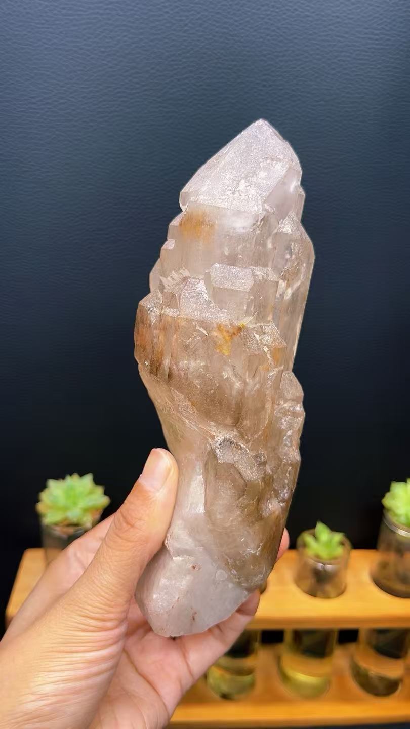 5A  900 G   Smoky  Quartz Elestial   Quartz