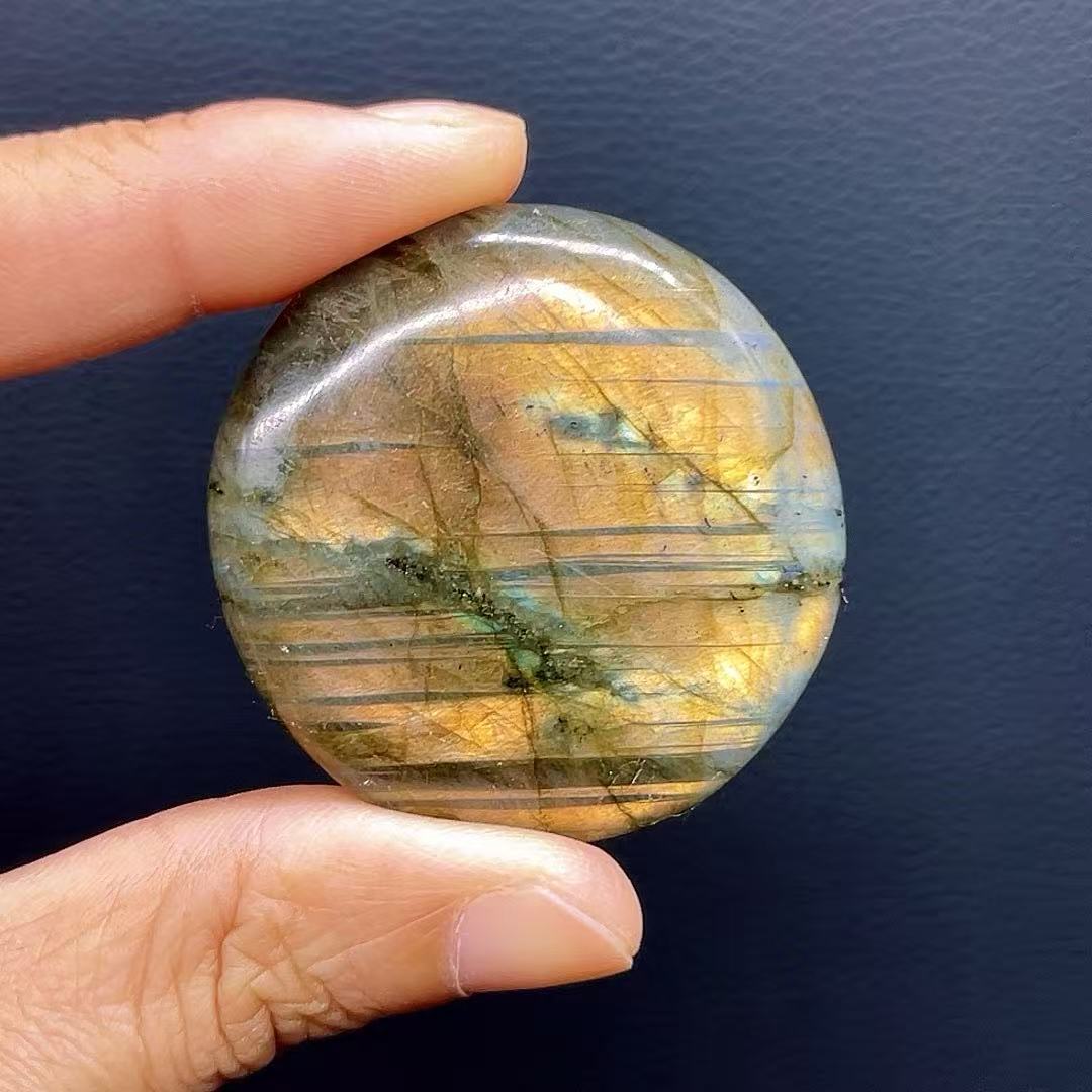 5AG   Multi-Color Labradorite