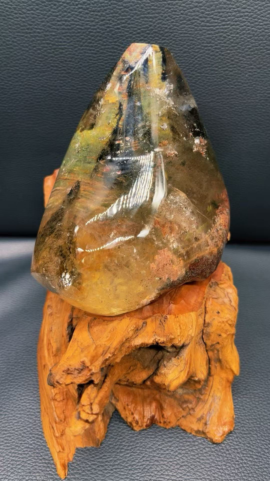 5A  1740G  Natural icy clear phantom quartz ornament high clarity and perfect texture