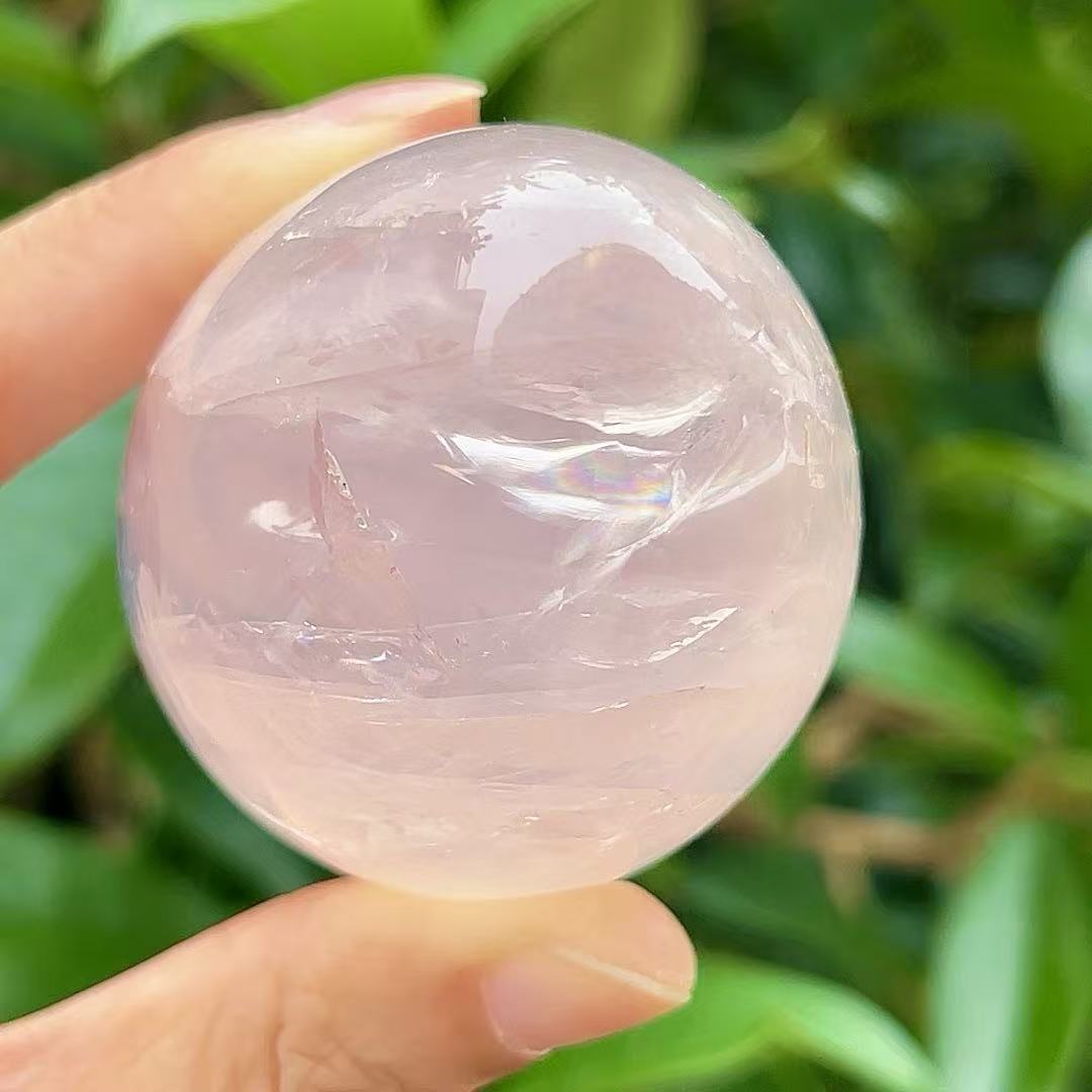 5A160G  Glossy Delicate Mozambique Quartz Orb