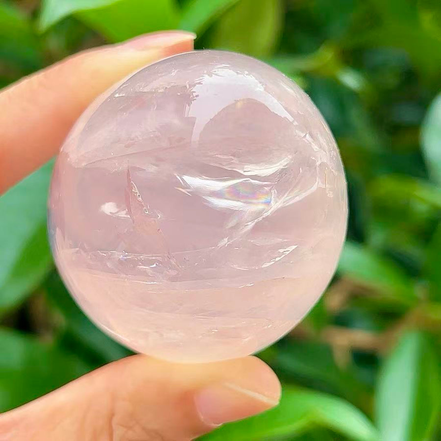 5A160G  Glossy Delicate Mozambique Quartz Orb