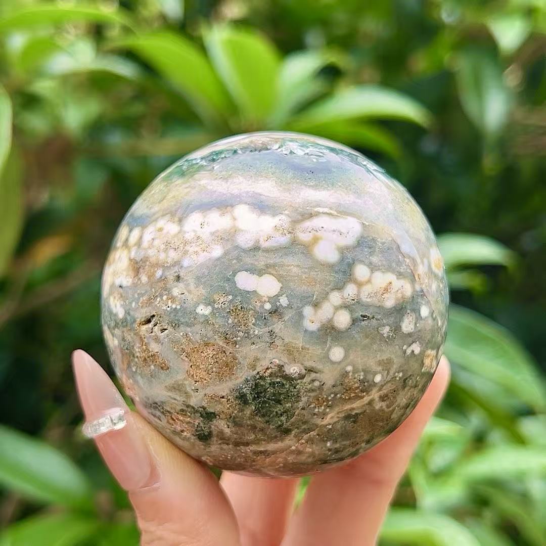 5A300G   Vivid Veined Eight-gen Ocean Jasper Orb