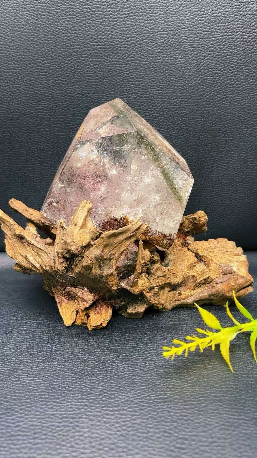 5A  950G  Red ahd  Garden phantom Quartz Lrregular Ornament