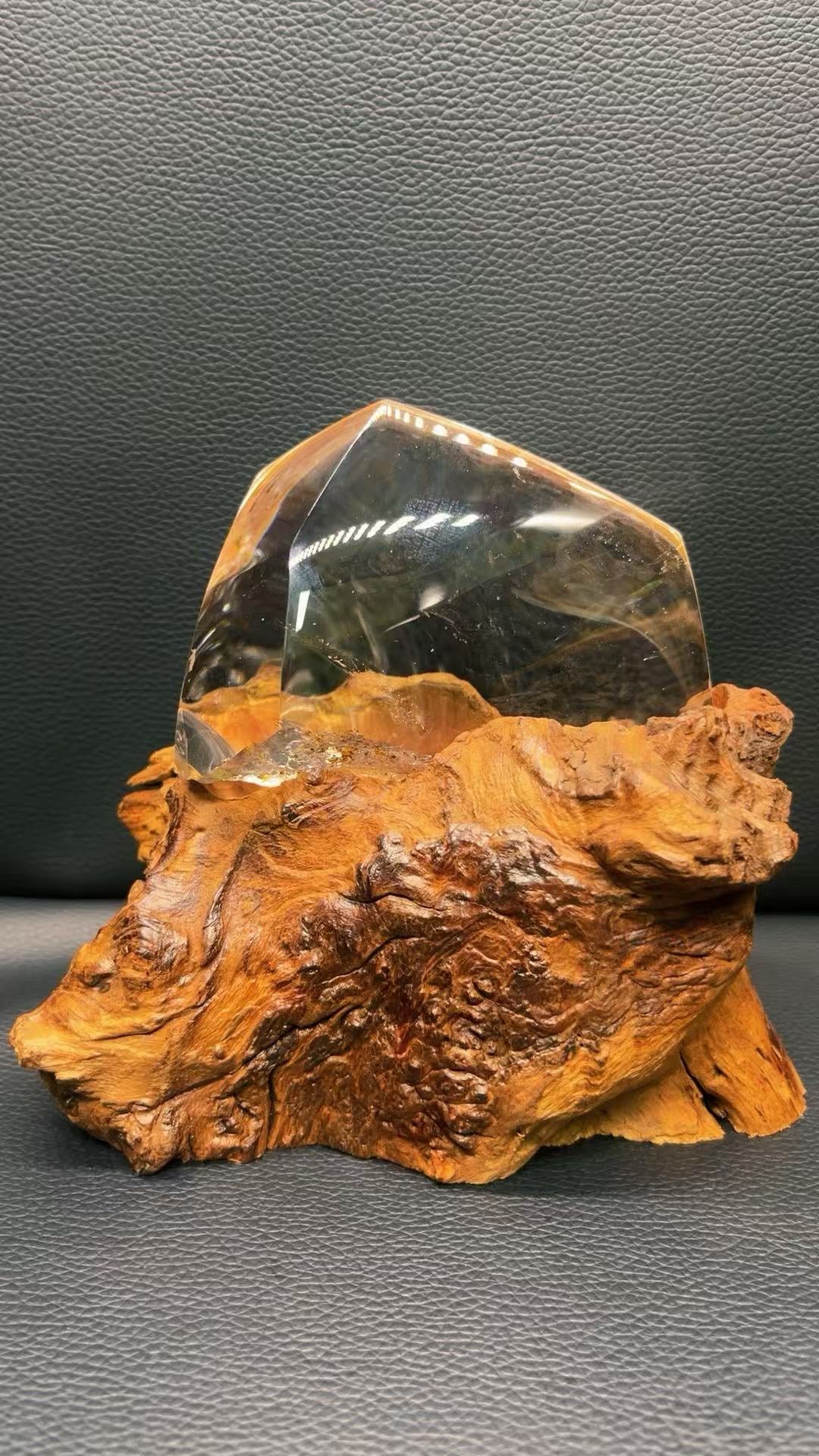 5A  770G  Sparkling Golden healer  Quartz
