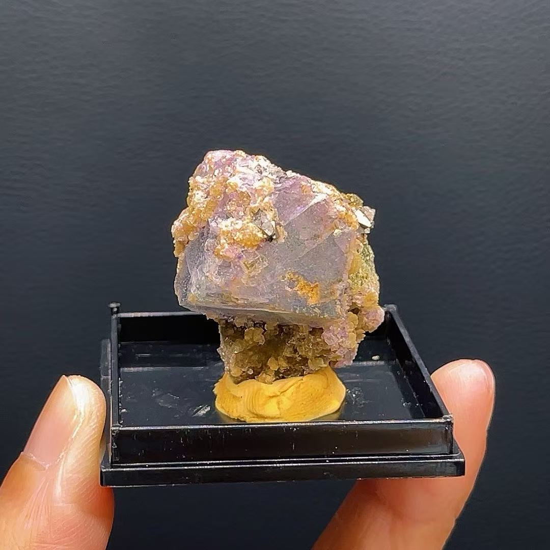 5A30G  Deep Purple Fluorite Intergrowth