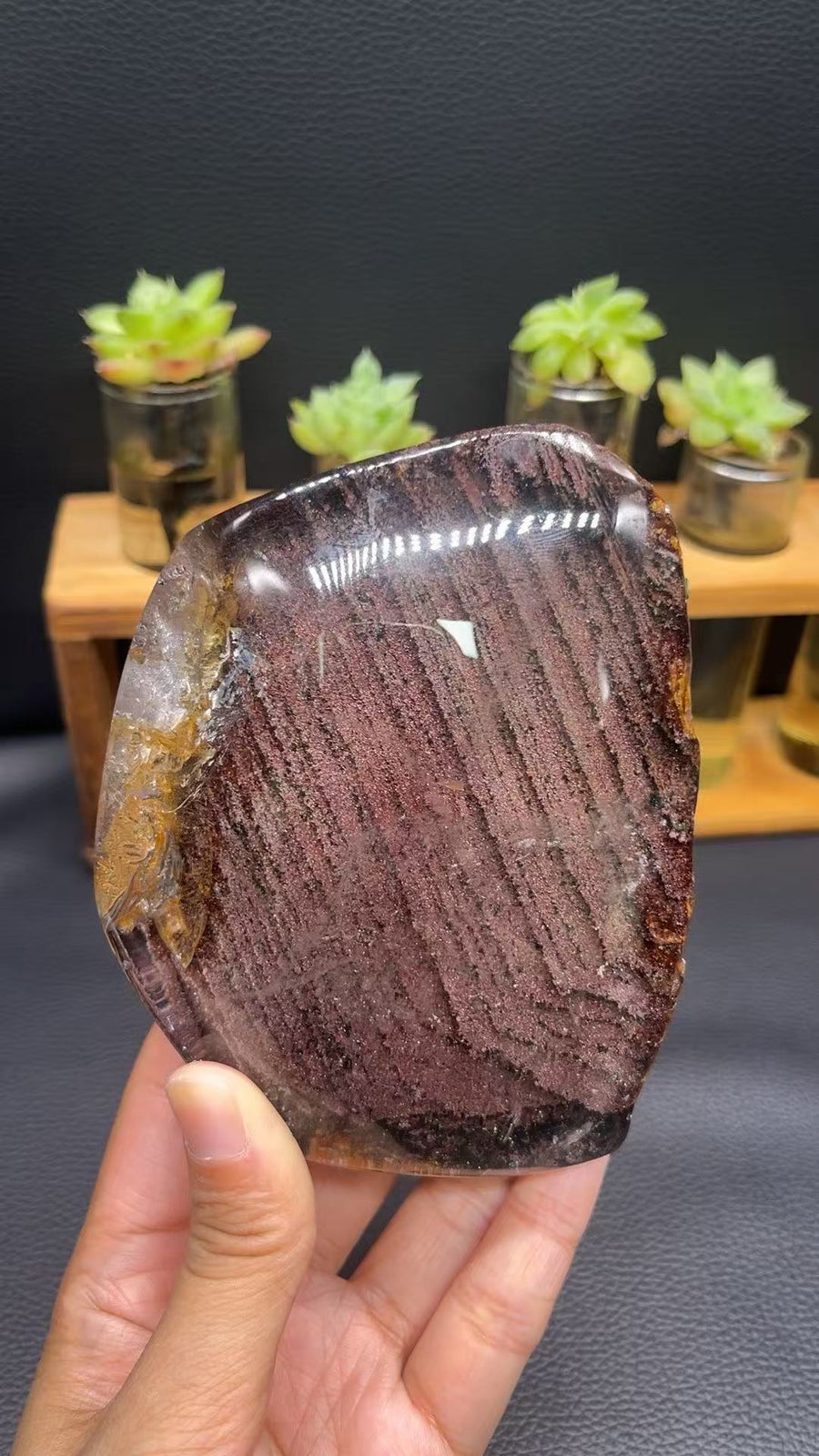 5A  680G  Red and Garden Quartz