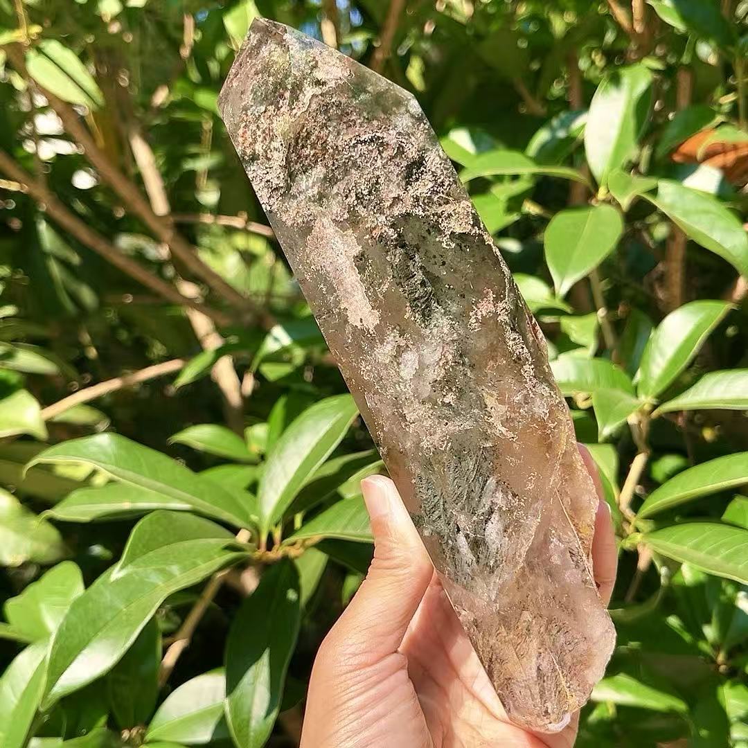 5A 1420G   Natural Freeform Layered Green Phantom Crystal Point Decor