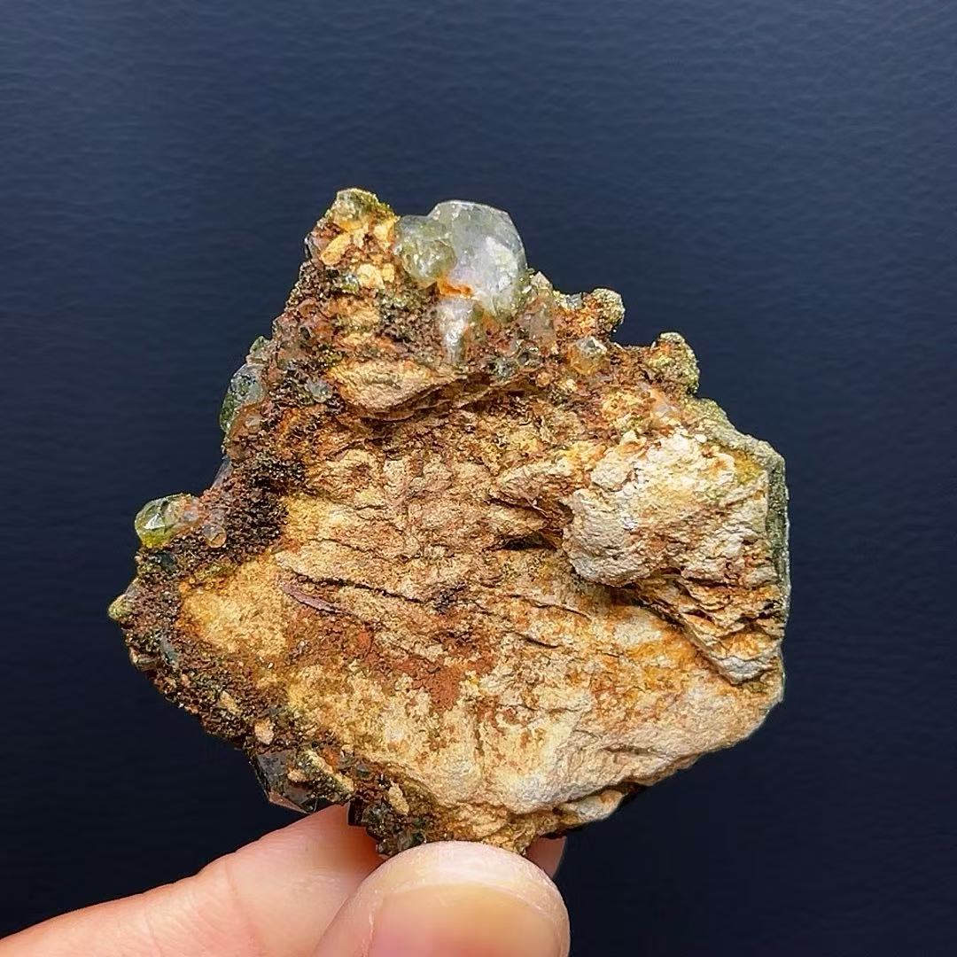 5A50G    Gorgeous green garnet intergrown with quartz