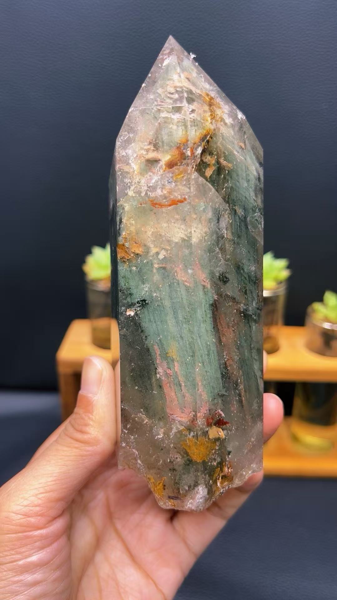 5A  920G  Crystal point  Green phantom Quartz