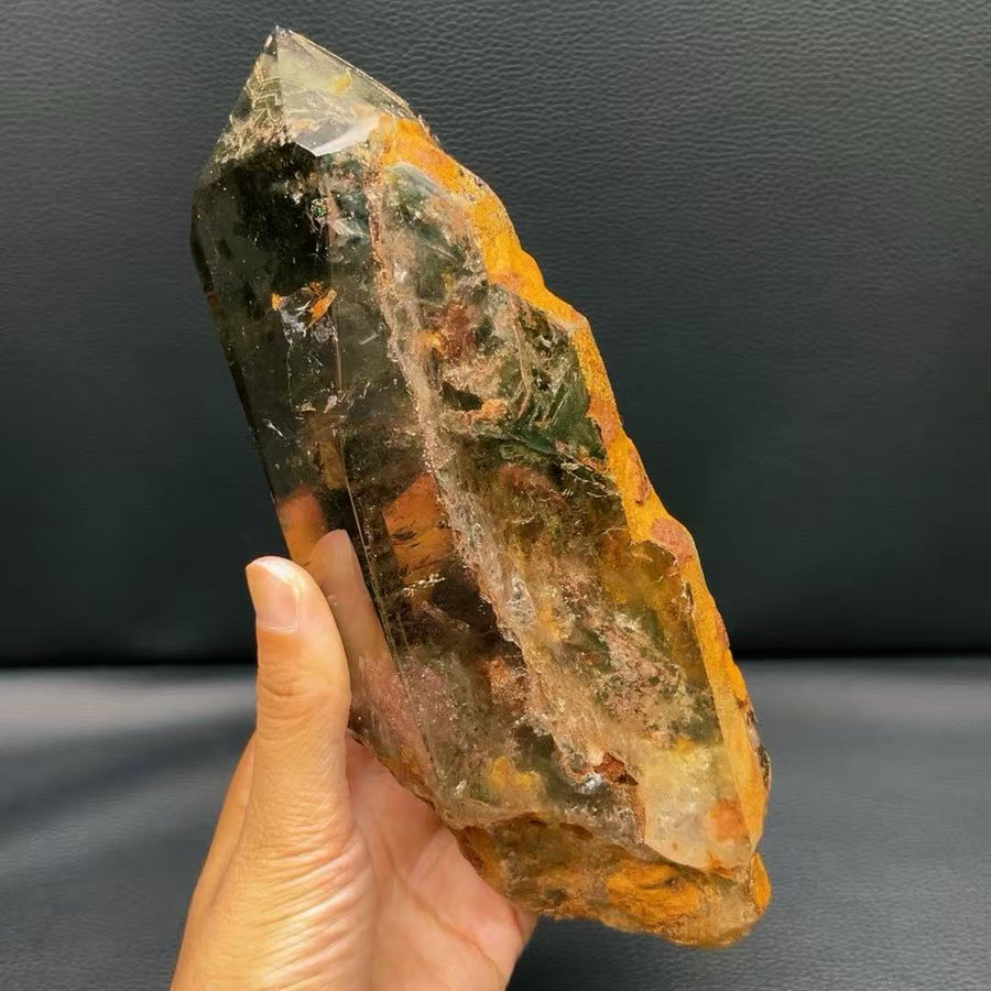 5A 1650G   Green Phantom Large Crystal Pillar Ornament