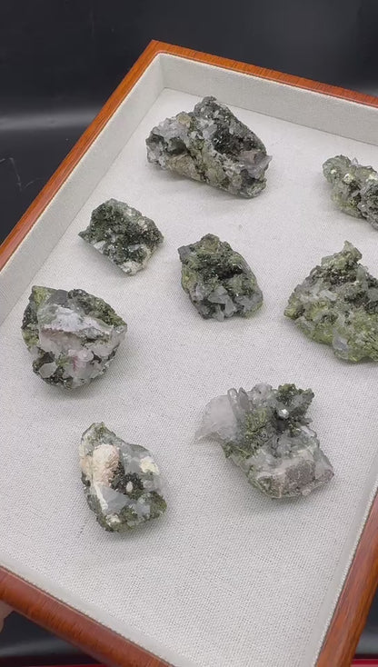 A00081 rare beautiful exquisite epidote mineral specimen