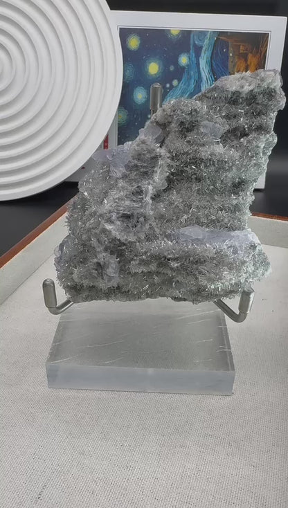 A00077 sparkly blue fluorite cluster specimen