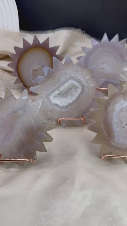 A00054 sparkly druzy sun flower carving