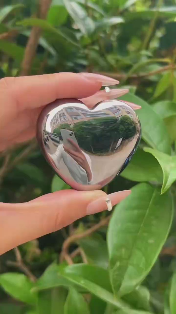 5A 45G   Terahertz Stone Heart Palm stone