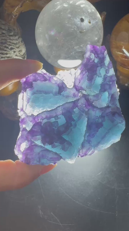 A00066 CUBE layer castle shape purple blue fluorite