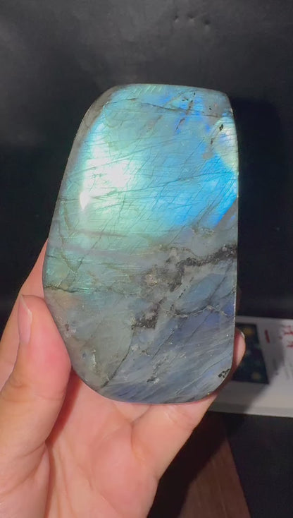 A00095 Natural full blue flash labradorite free form