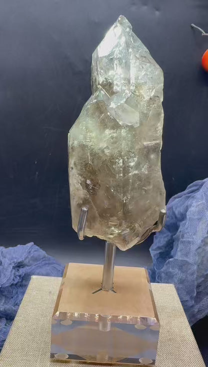 A00235 Rare natural highest quality skeleton elesicial quartz smokey quartz specimen mineral