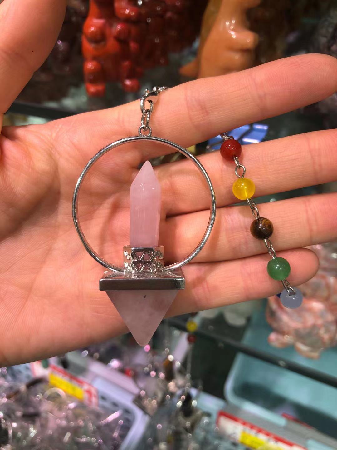 Pyramid pendulum